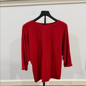 Red 3/4 Sleeve Sweater